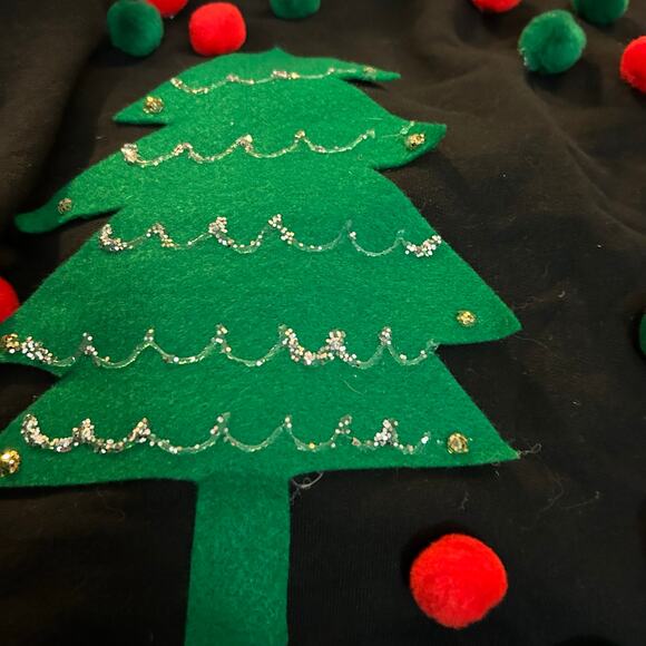 Hanes Homemade DIY Pom Pom Christmas Red Green Sweatshirt Womens Size XL - Picture 6 of 6